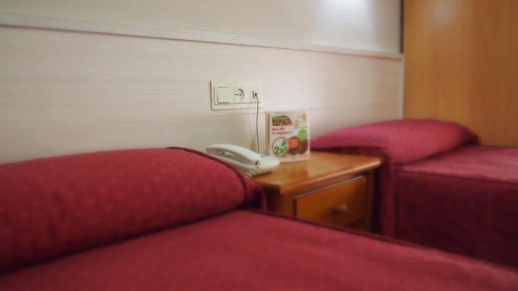 Hostal Atienzar Albacete Exterior photo